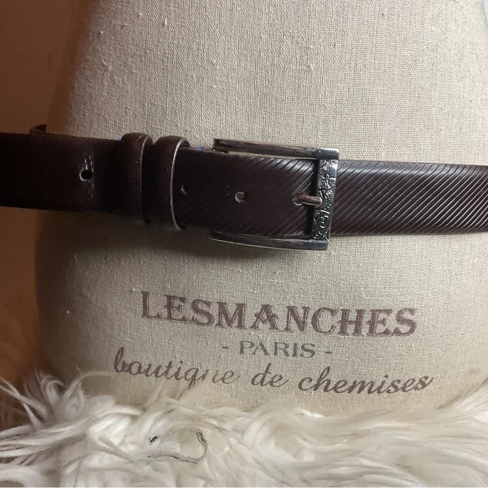 Robert Graham lux embossed brown leather belt 38